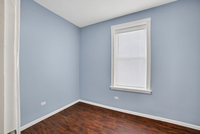 1419 S Kedvale Avenue, Chicago, IL 60623