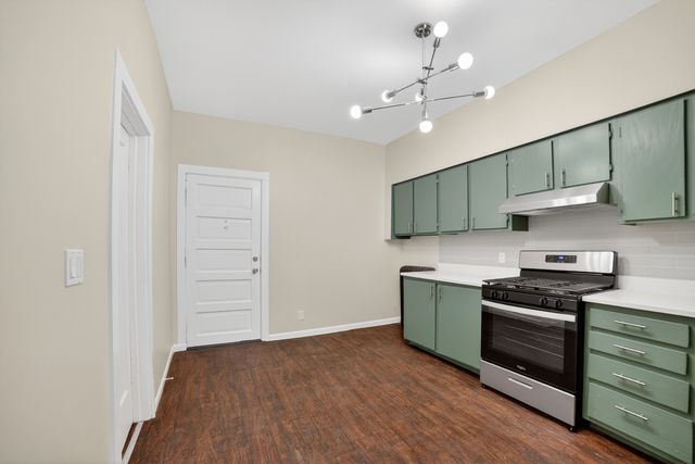 1419 S Kedvale Avenue, Chicago, IL 60623