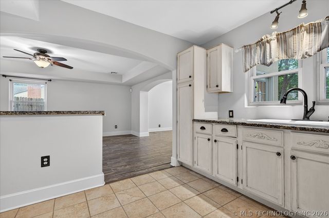 1715 S Osage Avenue, Bartlesville, OK 74003