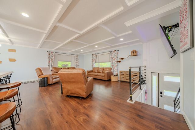 2590 Horizon Hills Road, Willmar, MN 56201