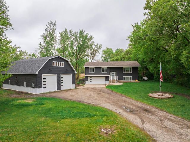2590 Horizon Hills Road, Willmar, MN 56201