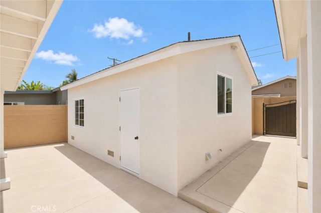 9440 Mcfadden, Westminster, CA 92683