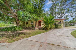 2729 BROADWAY, Fort Myers, FL 33901