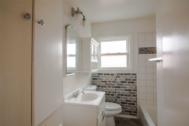 2007 Bradford Street, Irving, TX 75061