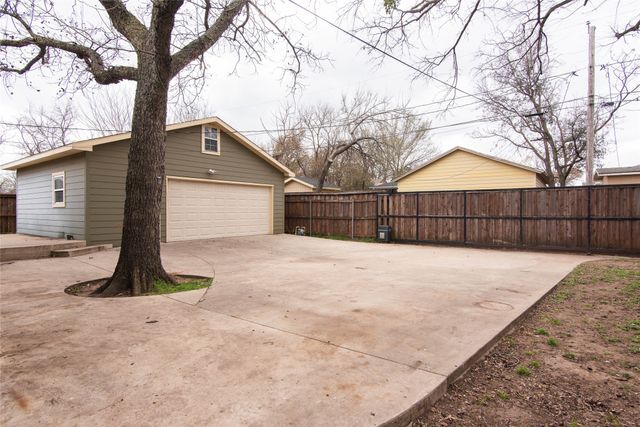 2007 Bradford Street, Irving, TX 75061