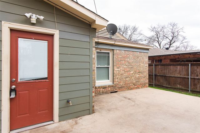 2007 Bradford Street, Irving, TX 75061