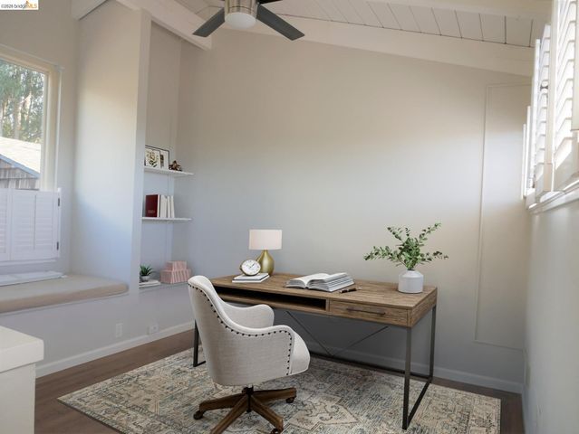 10 Sereno Cir, Oakland, CA 94619