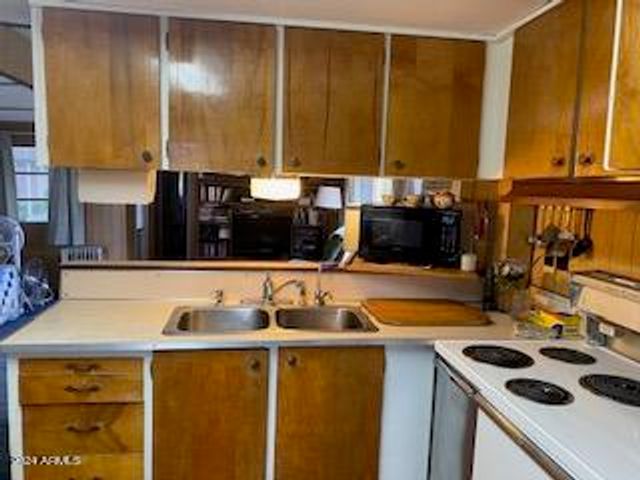 3405 Buckhorn Bend, Overgaard, AZ 85933