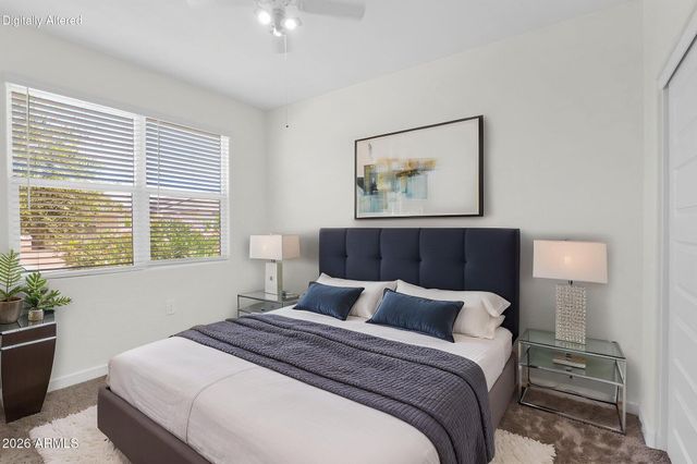 1405 W SUSSEX Street, San Tan Valley, AZ 85143
