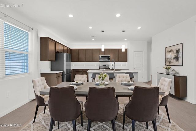 1405 W SUSSEX Street, San Tan Valley, AZ 85143