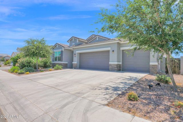 1405 W SUSSEX Street, San Tan Valley, AZ 85143