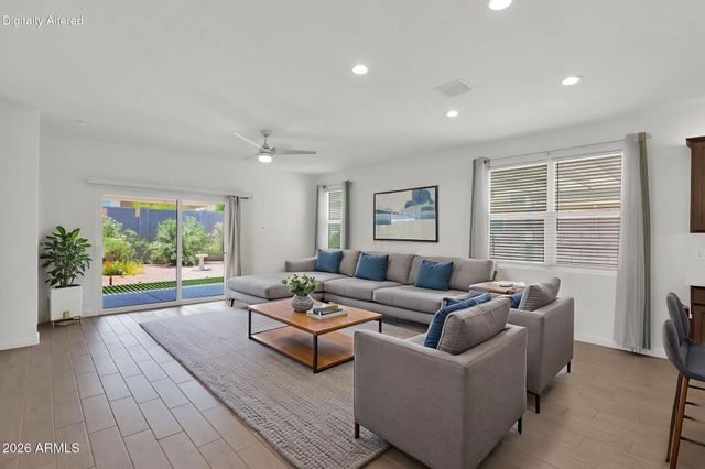 1405 W SUSSEX Street, San Tan Valley, AZ 85143