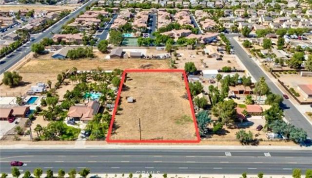 1666 E Rider, Perris, CA 92571