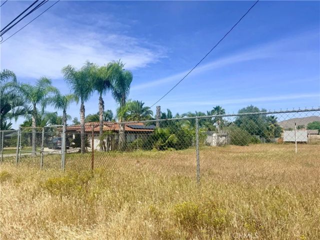 1666 E Rider, Perris, CA 92571