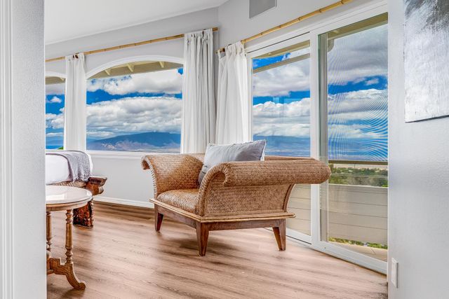 214 Kulamanu Cir, Kula, HI 96790