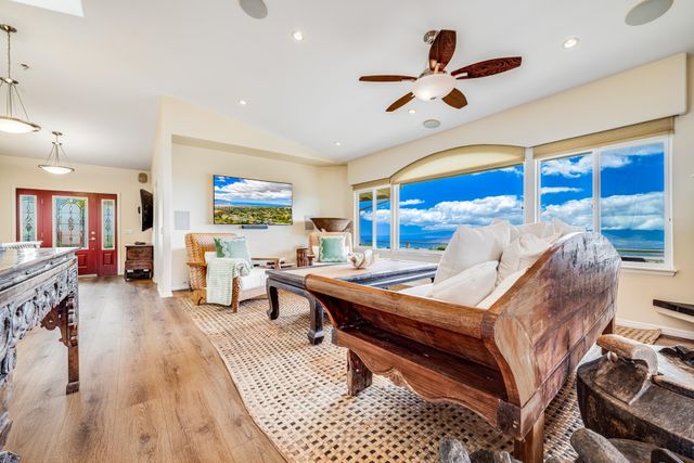 214 Kulamanu Cir, Kula, HI 96790