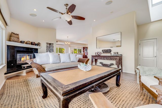 214 Kulamanu Cir, Kula, HI 96790