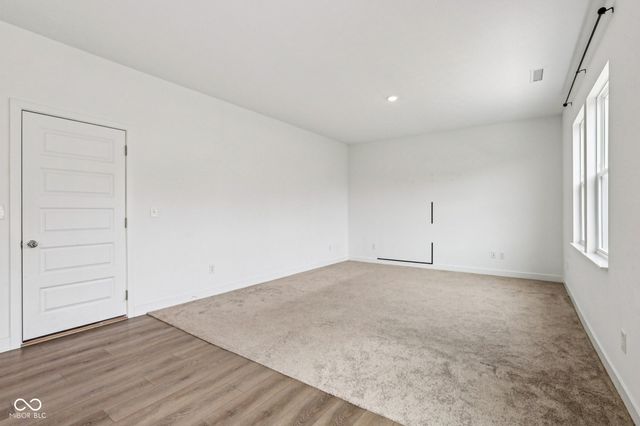 2221 Boxwood Drive, Greenfield, IN 46140