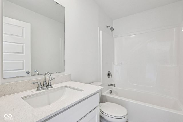 2221 Boxwood Drive, Greenfield, IN 46140