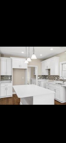 1081 Squirrel Nest Lane, Lexington, KY 40509