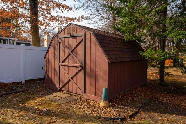 2043 W Highview Drive, Sauk Rapids, MN 56379