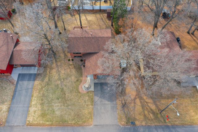 2043 W Highview Drive, Sauk Rapids, MN 56379