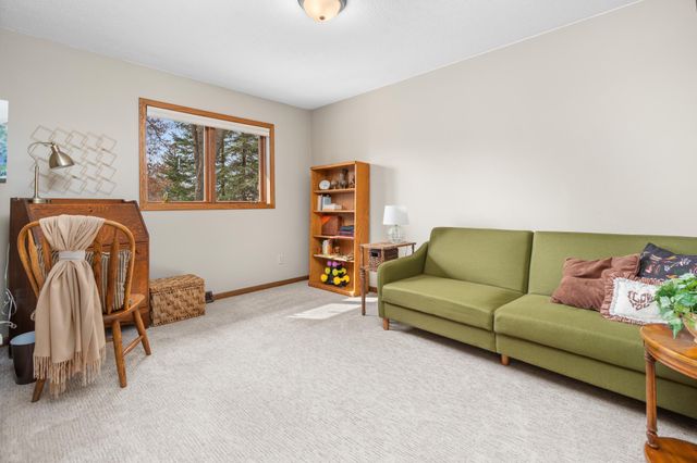 2043 W Highview Drive, Sauk Rapids, MN 56379