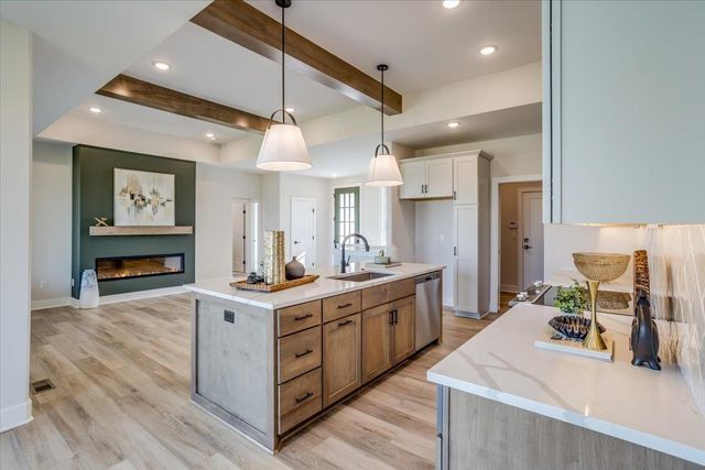 4455 N Grey Meadows St, Maize, KS 67101