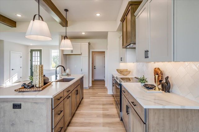 4455 N Grey Meadows St, Maize, KS 67101