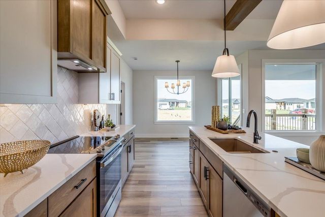 4455 N Grey Meadows St, Maize, KS 67101