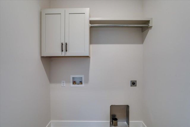 4455 N Grey Meadows St, Maize, KS 67101