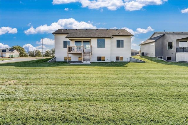 4455 N Grey Meadows St, Maize, KS 67101