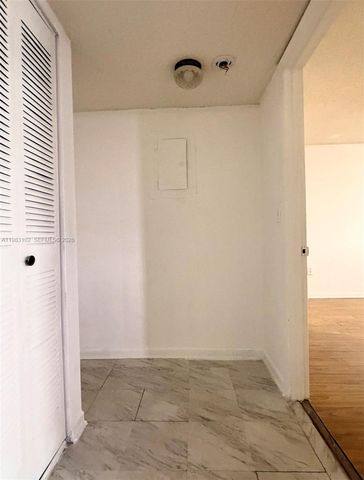 13390 NE 7th Ave 403, North Miami, FL 33161