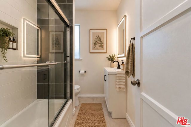 5641 Clemson Street, Los Angeles, CA 90016