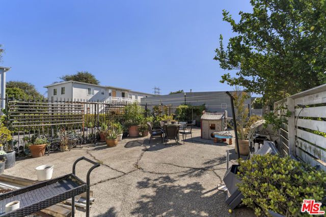 5641 Clemson Street, Los Angeles, CA 90016