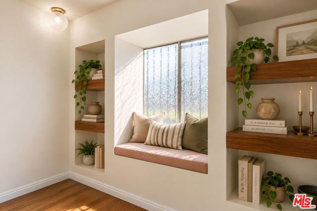 5641 Clemson Street, Los Angeles, CA 90016