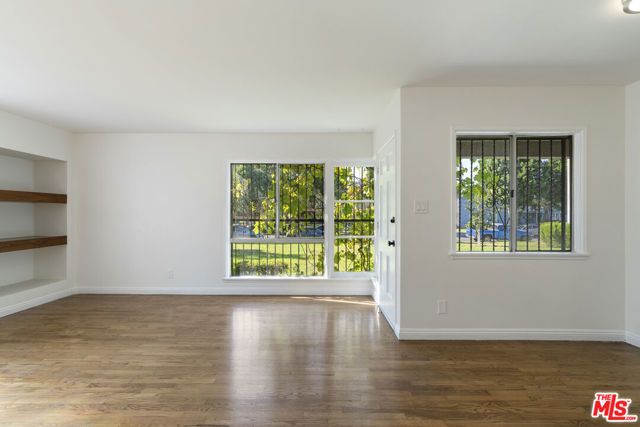 5641 Clemson Street, Los Angeles, CA 90016