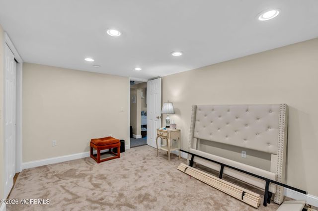 86 Laurel Drive, Fair Haven, NJ 07704