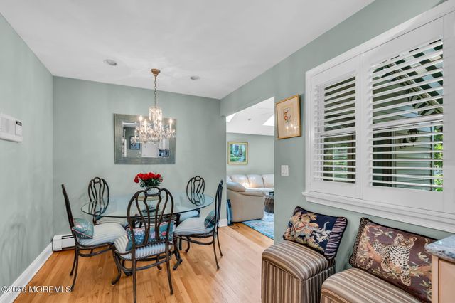 86 Laurel Drive, Fair Haven, NJ 07704