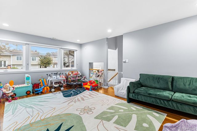 3034 Bond Drive, Merrick, NY 11566