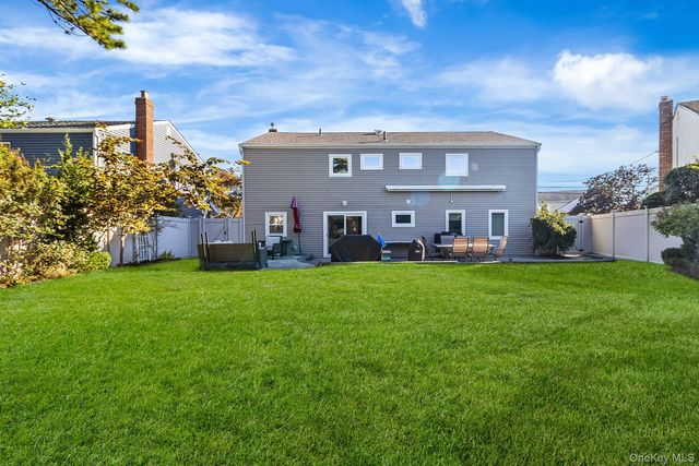 3034 Bond Drive, Merrick, NY 11566