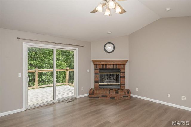 344 Fourbush Court, Winfield, MO 63389