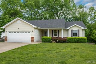 344 Fourbush Court, Winfield, MO 63389