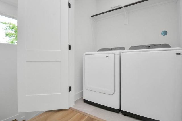 3036 Live Oak Street, Houston, TX 77004