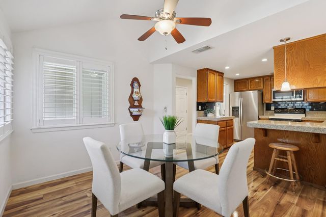 7064 San Jacinto Ct, Citrus Heights, CA 95621