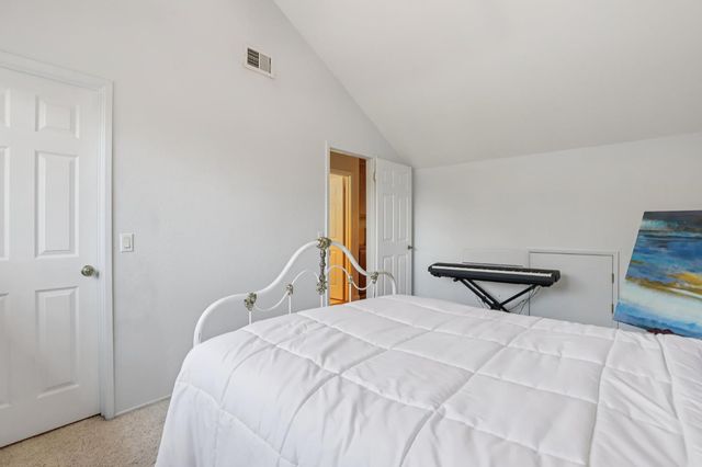 7064 San Jacinto Ct, Citrus Heights, CA 95621