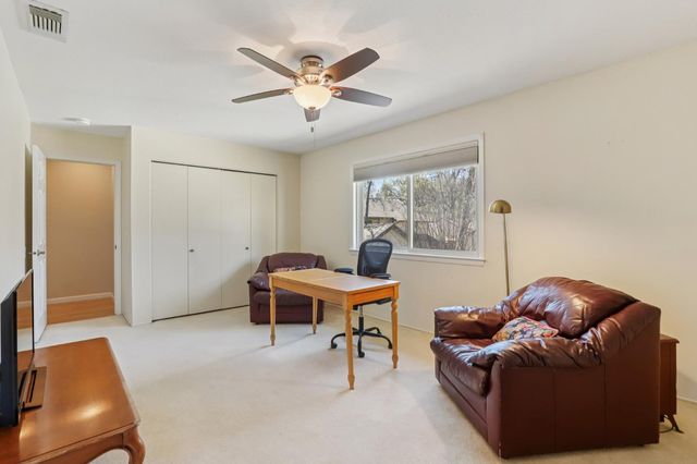 7064 San Jacinto Ct, Citrus Heights, CA 95621