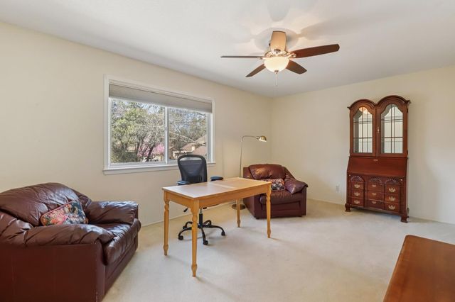 7064 San Jacinto Ct, Citrus Heights, CA 95621