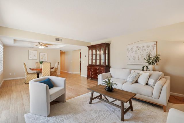 7064 San Jacinto Ct, Citrus Heights, CA 95621