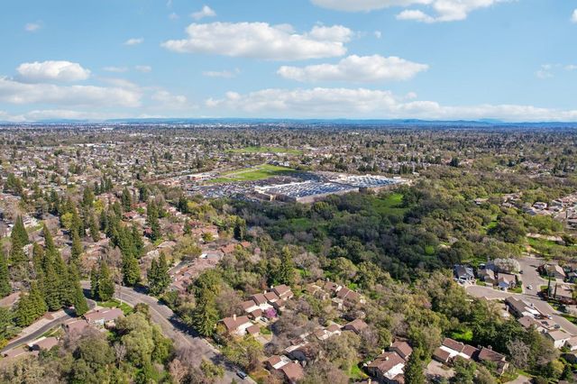 7064 San Jacinto Ct, Citrus Heights, CA 95621